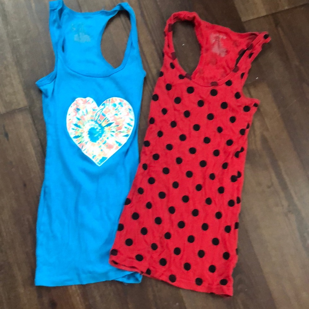 Two tank tops size small